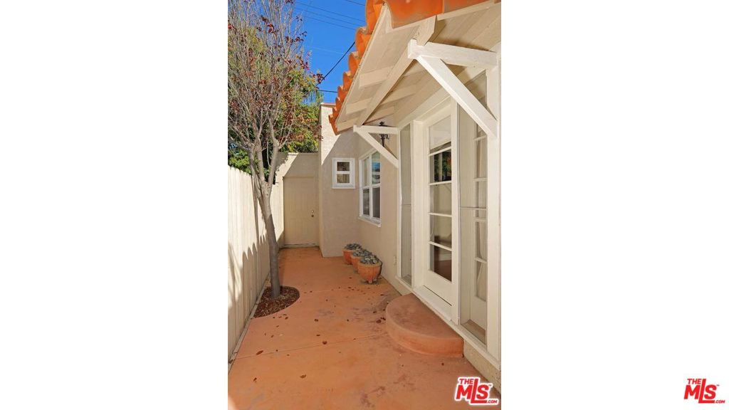 7417 Clinton Street Property Photo 21