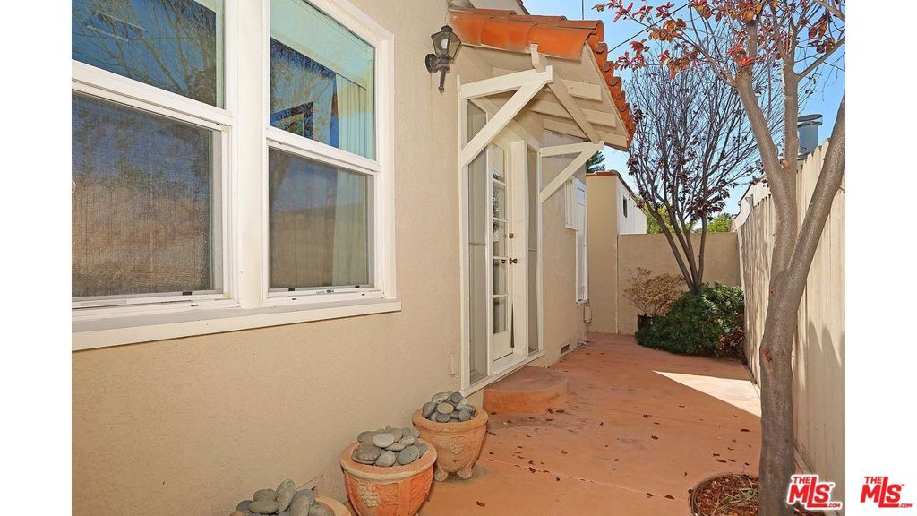 7417 Clinton Street Property Photo 22