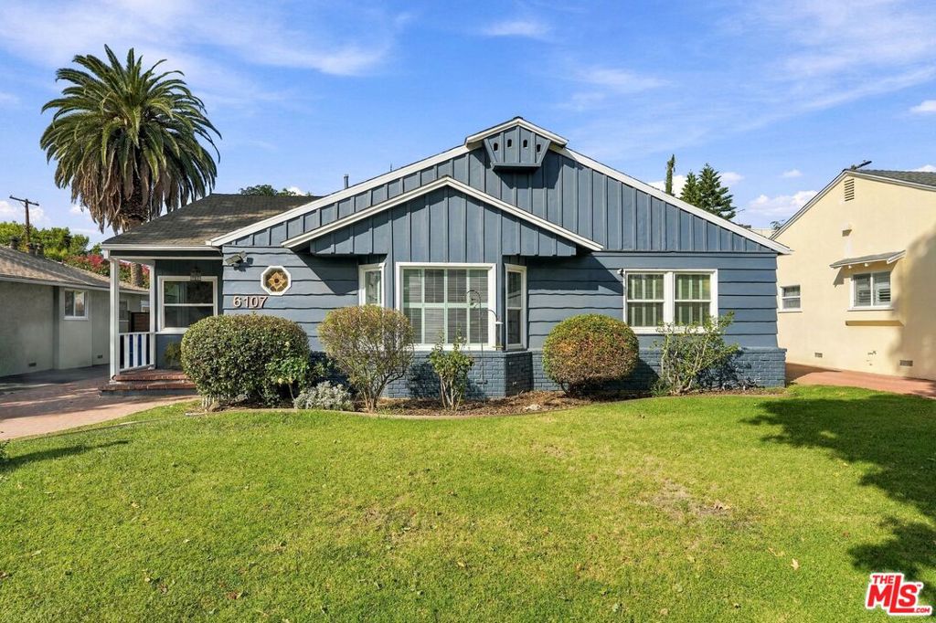 6107 Longridge Avenue Property Photo 1