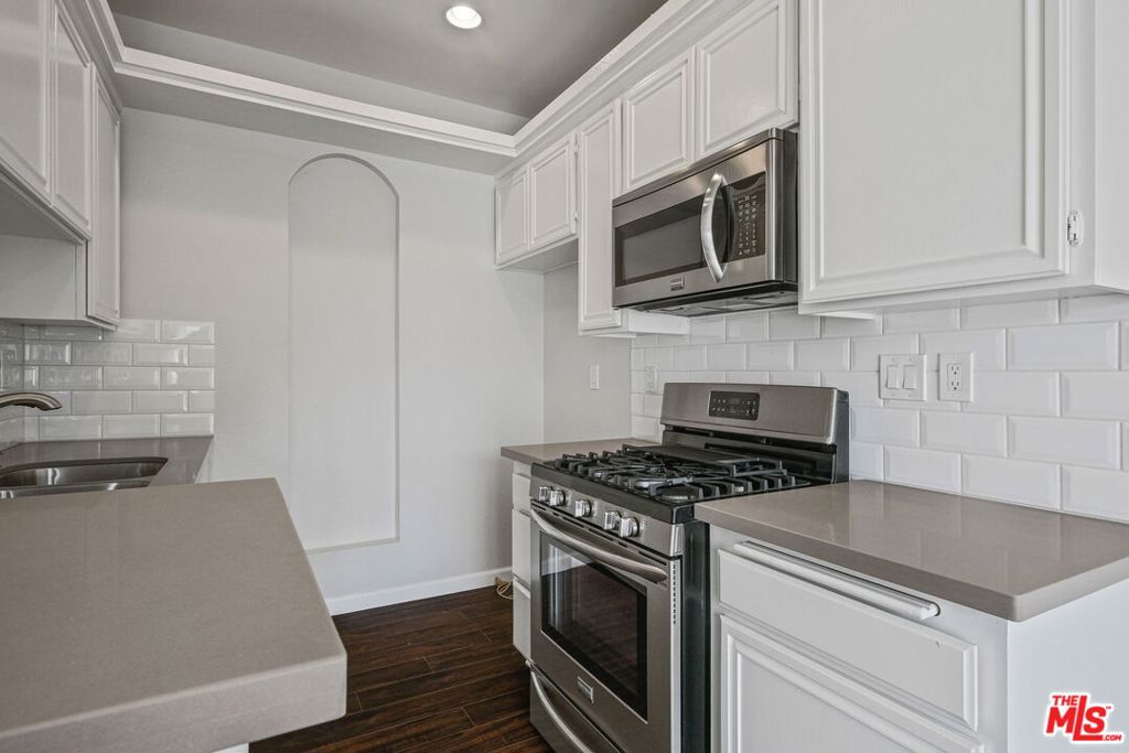 14061 Milbank Street 2 Property Photo 10