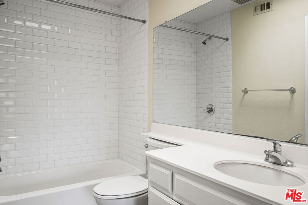 14061 Milbank Street 2 Property Photo 17
