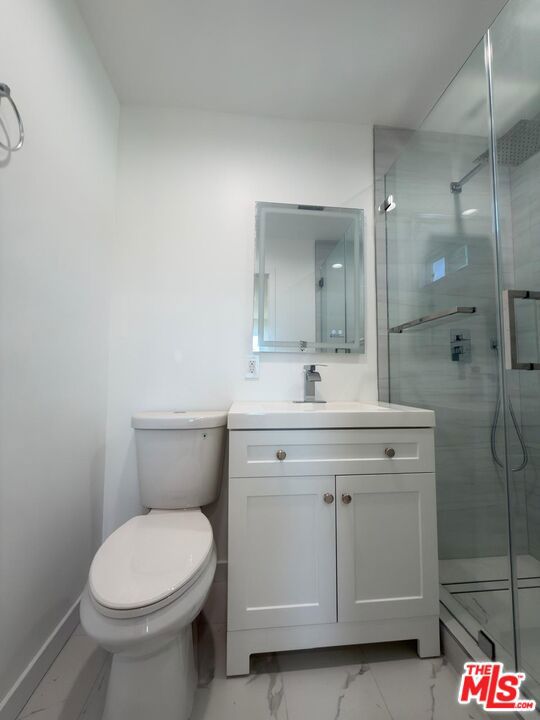 20245 Gifford Street Property Photo 12