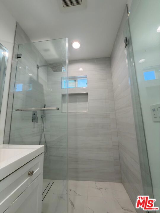 20245 Gifford Street Property Photo 13