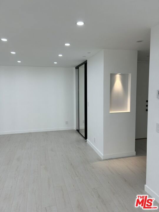 10747 Wilshire Boulevard 1206 Property Photo 6