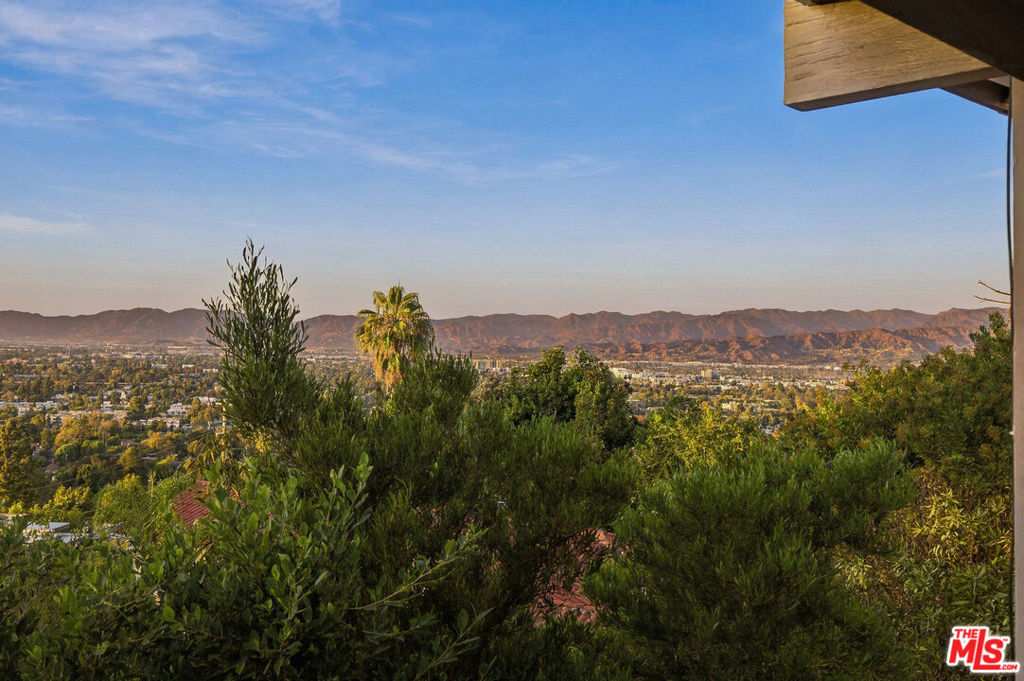 11526 Laurelcrest Drive Property Photo 30