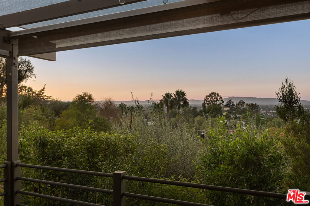 11526 Laurelcrest Drive Property Photo 31