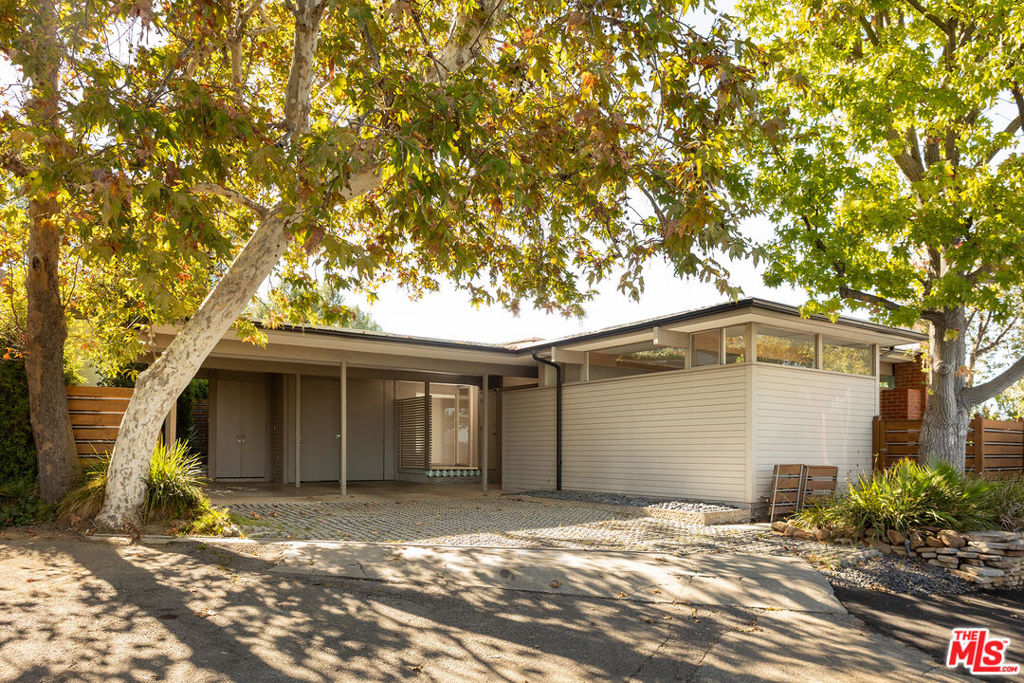 11526 Laurelcrest Drive Property Photo 34