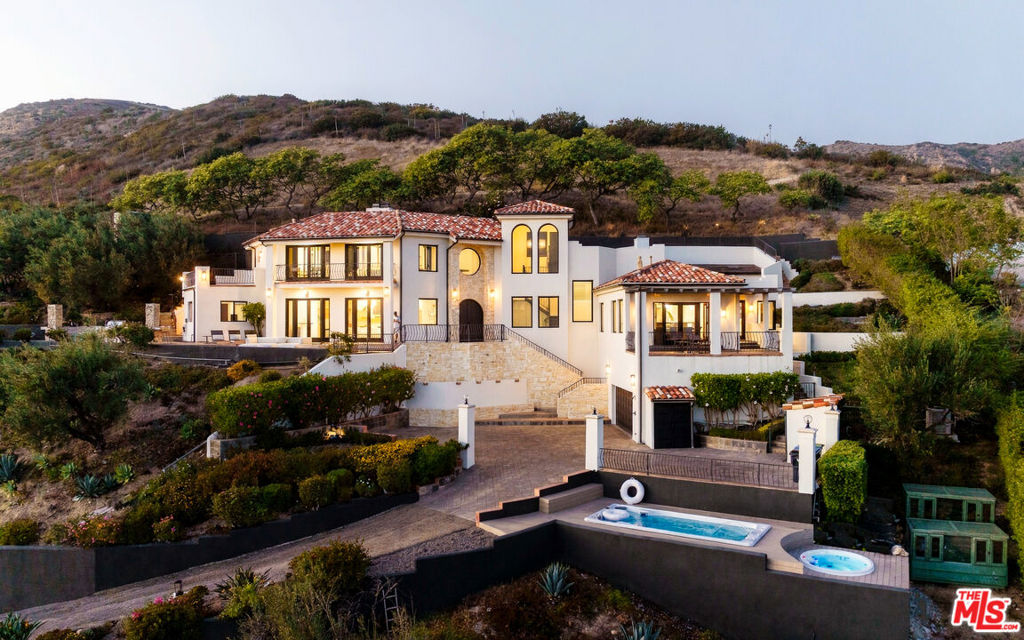 32045 Pacific Coast Highway Property Photo 1