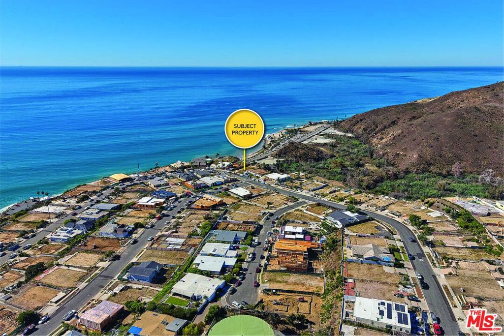 3913 Malibu Vista Drive Property Photo 1