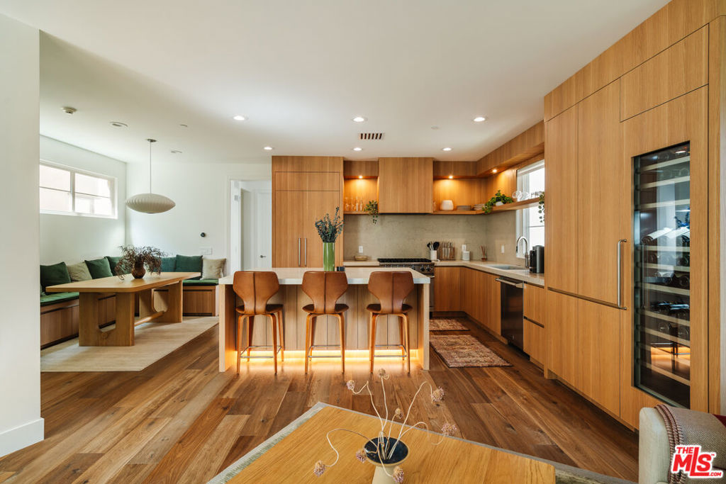 5837 N Lantern Court Property Photo 8