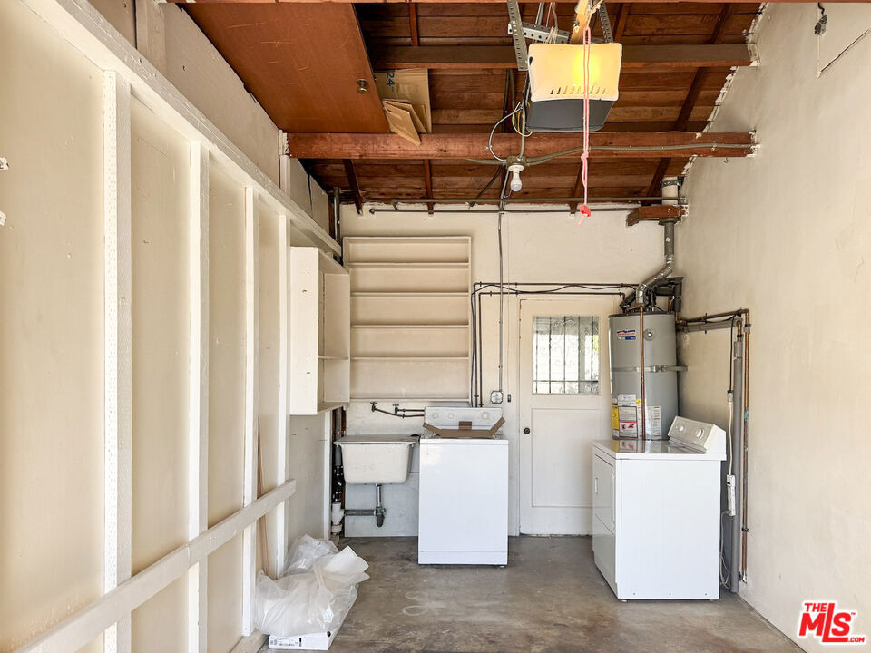 6033 Hillandale Drive Property Photo 25