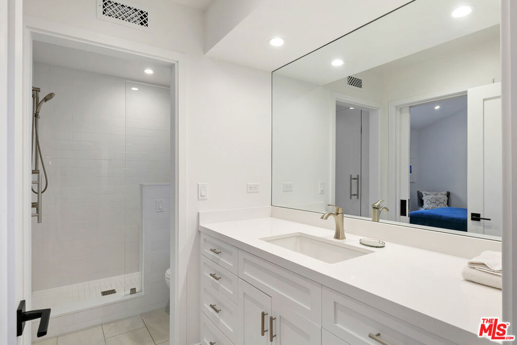 30601 Las Estrellas Drive Property Photo 23