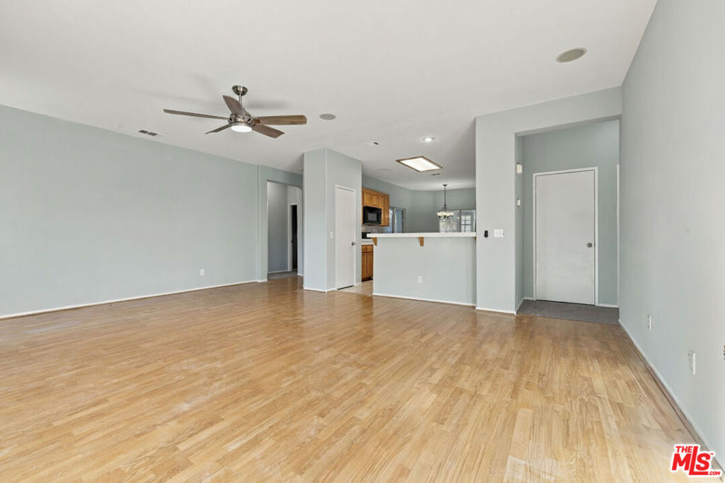 1836 Stratford Street Property Photo 4