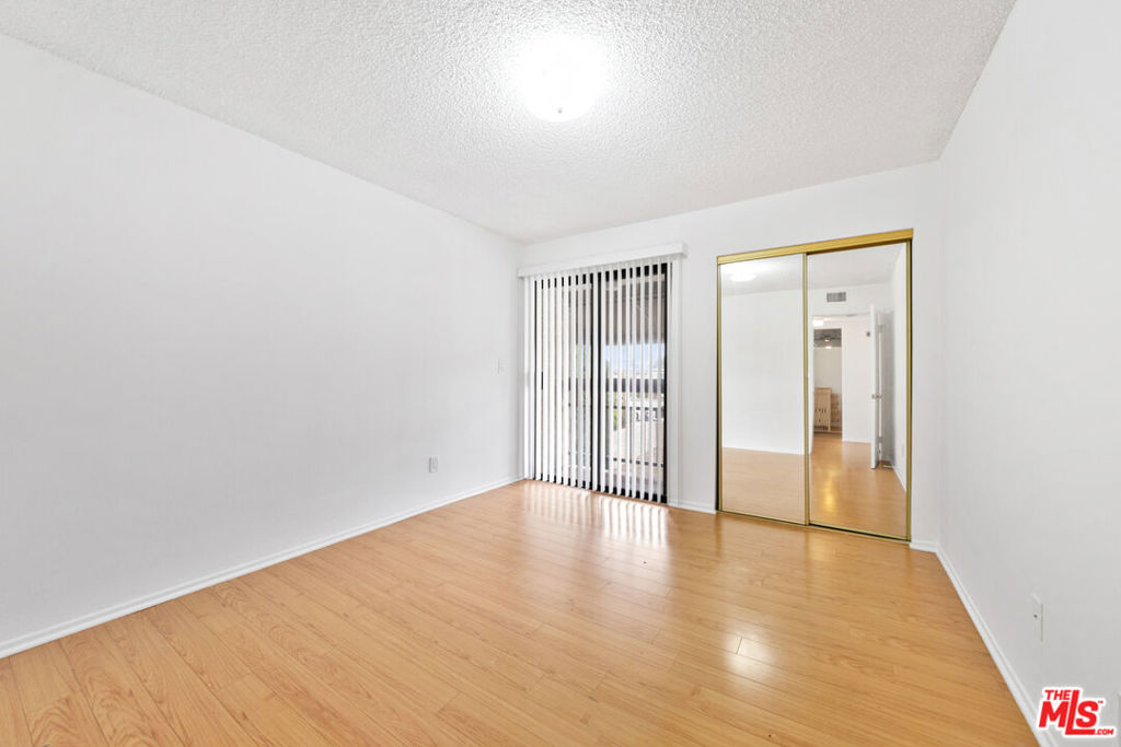 1554 E Wilson Avenue Property Photo 9