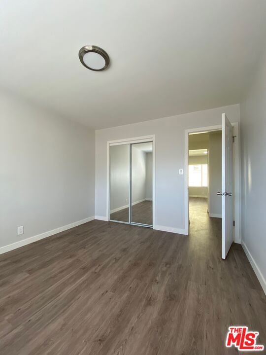 2424 Ocean Park Boulevard Property Photo 5