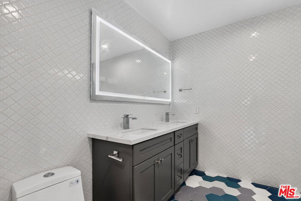 342 Palm 101 Property Photo 20
