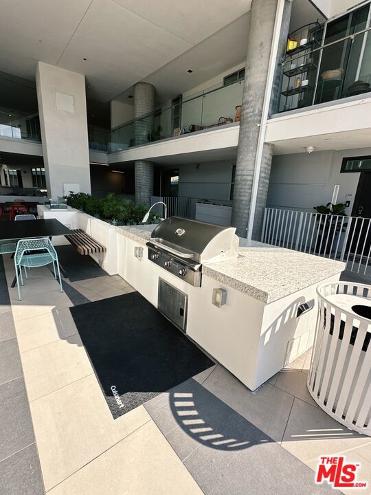 2929 Pennsylvania Avenue 105 Property Photo 12