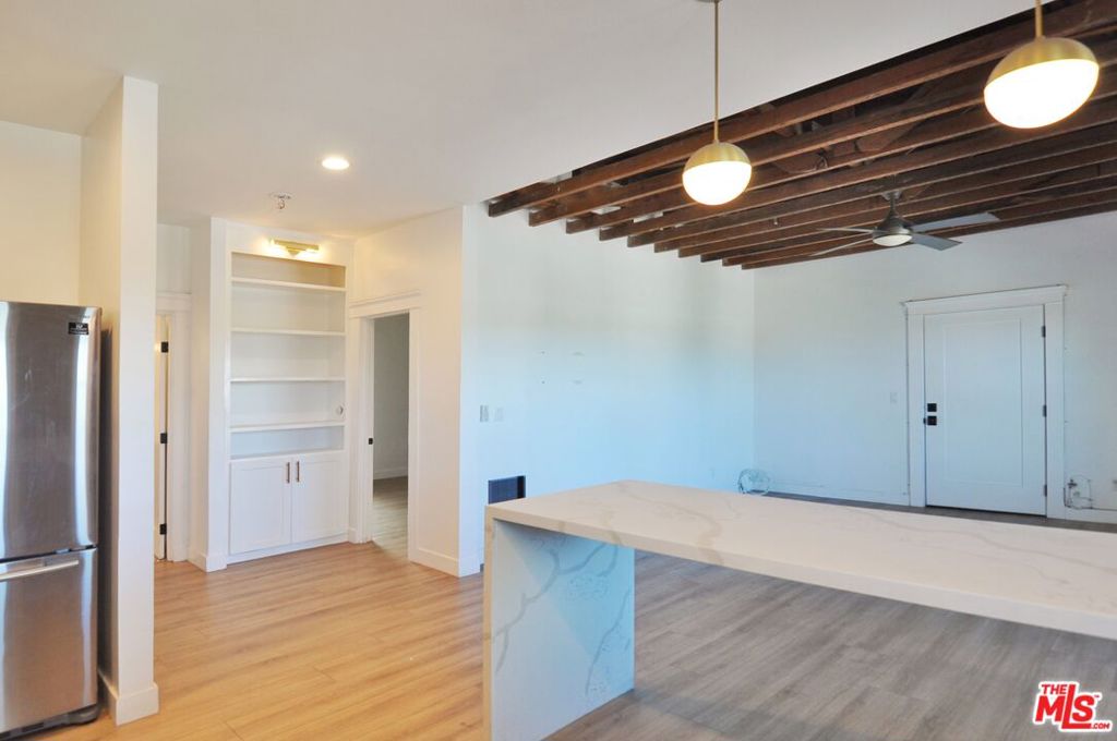 800 Pacific Avenue 401 Property Photo 12
