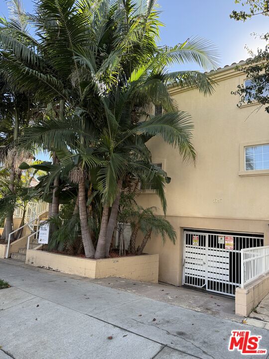 1717 Armacost Avenue 1 Property Photo 2