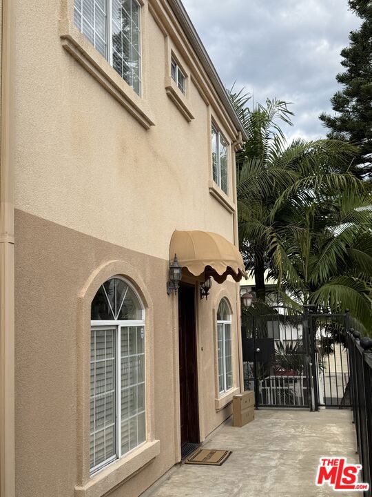 1717 Armacost Avenue 1 Property Photo 4