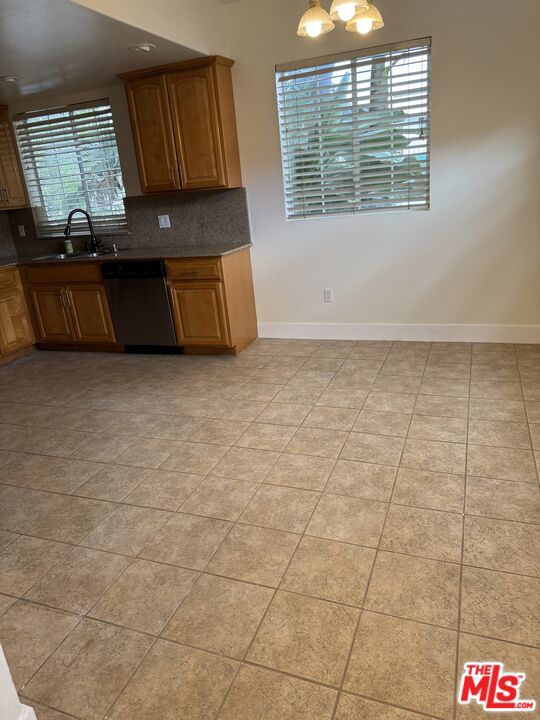1717 Armacost Avenue 1 Property Photo 13