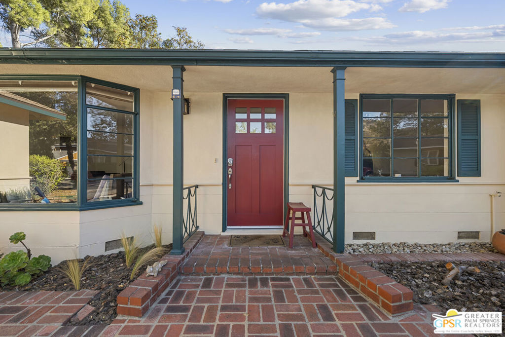 3150 Charing Cross Place Property Photo 4
