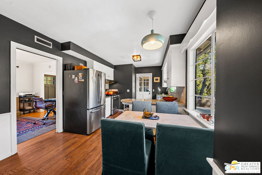 3150 Charing Cross Place Property Photo 14