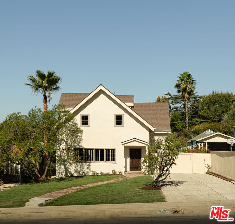 1785 Campus Road Property Photo 1