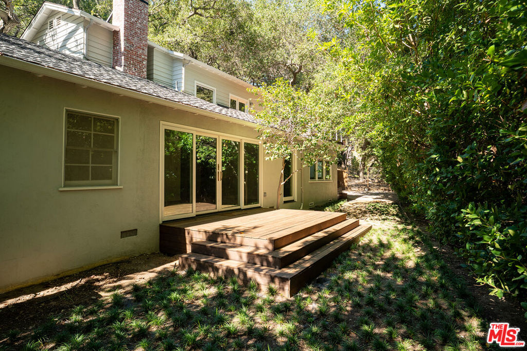 1636 Golf Club Drive Property Photo 21