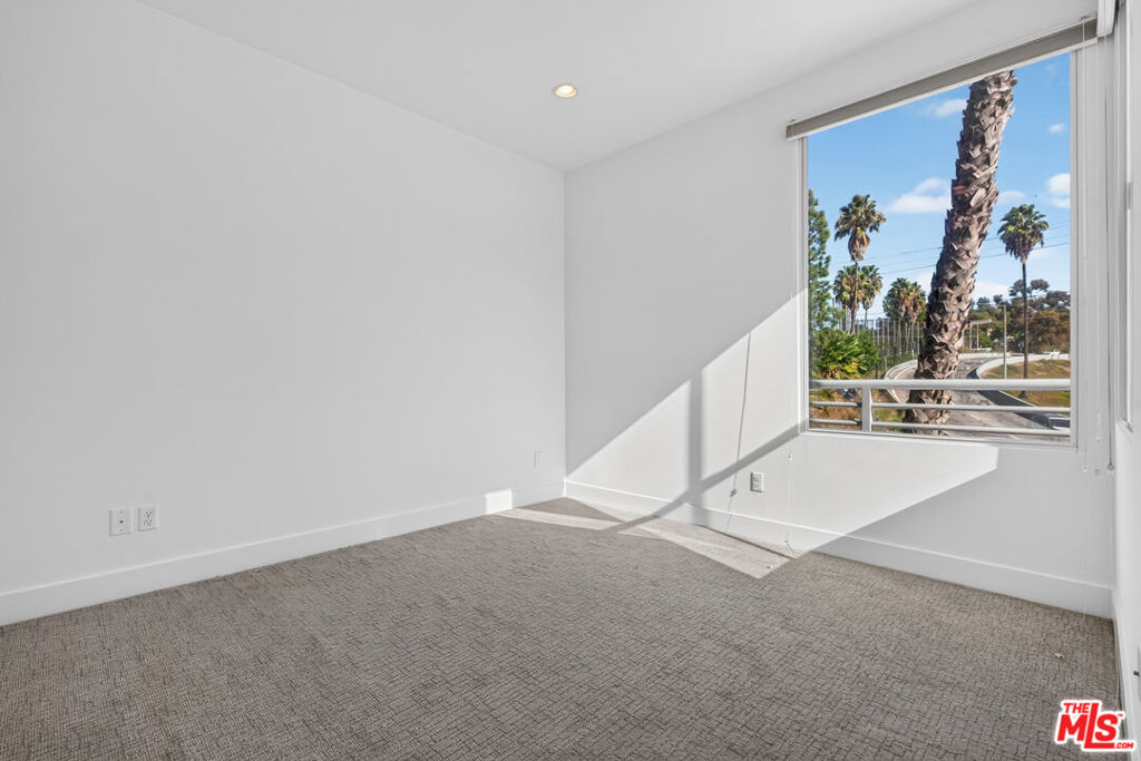 2201 Edendale Lane Property Photo 21