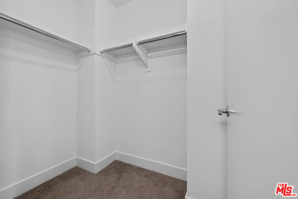 2201 Edendale Lane Property Photo 25