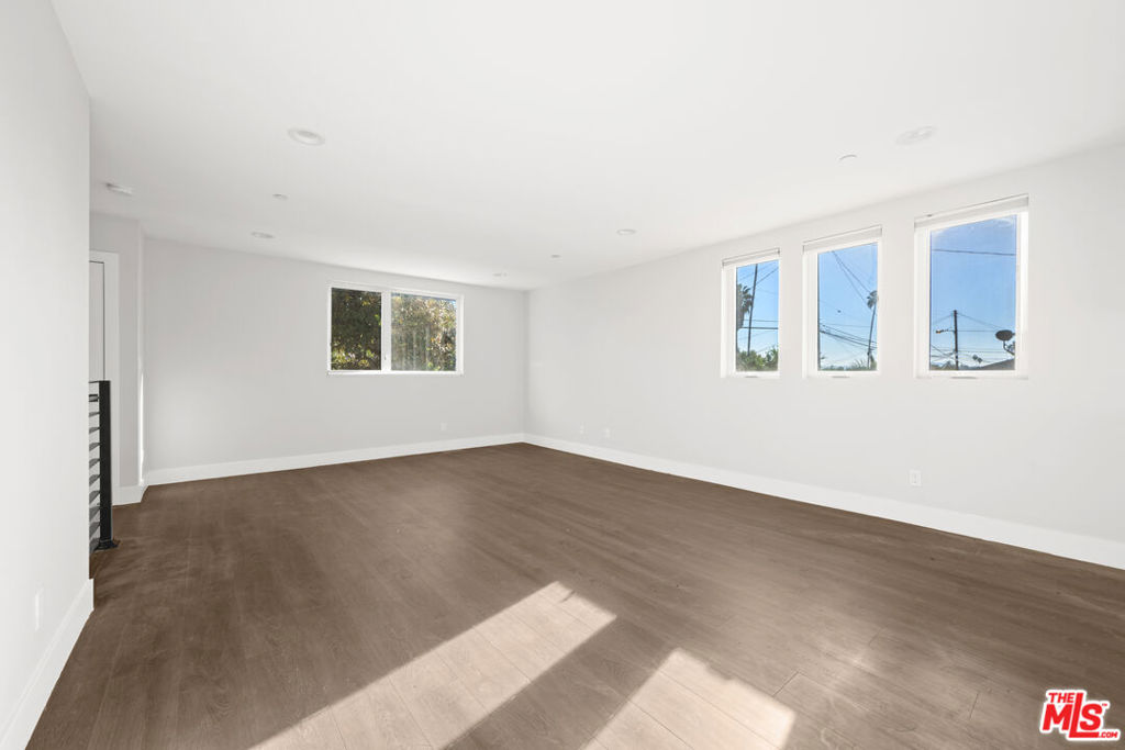 4444 S Slauson A Property Photo 5