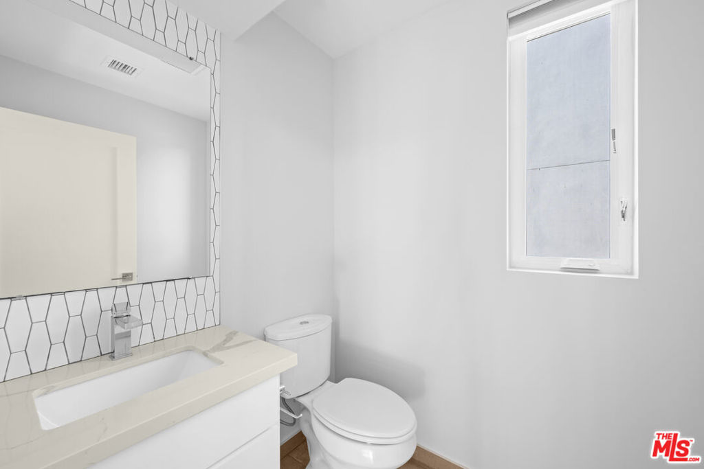 4444 S Slauson A Property Photo 8