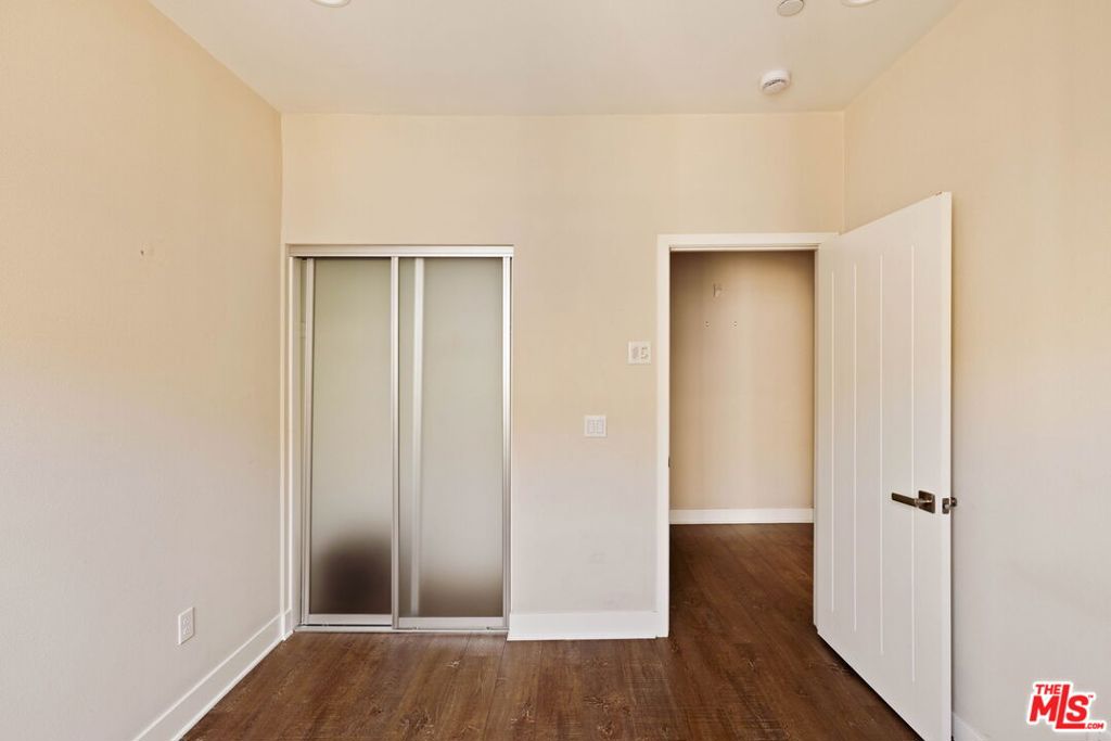 2753 Waverly Drive 1003 Property Photo 29