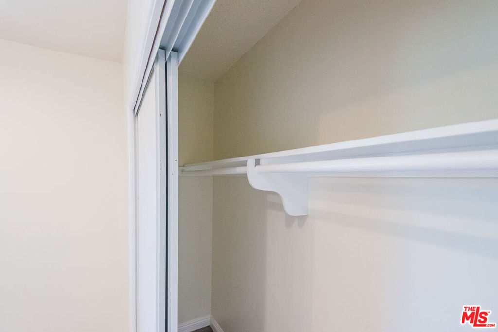 2107 Pullman Lane C Property Photo 14