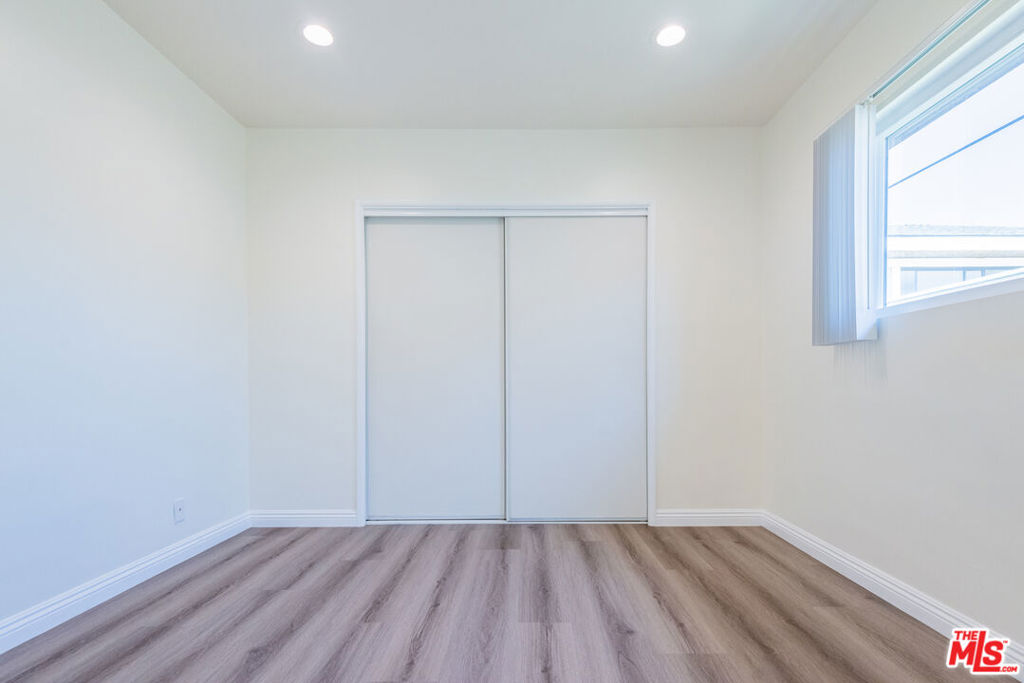 2107 Pullman Lane C Property Photo 25