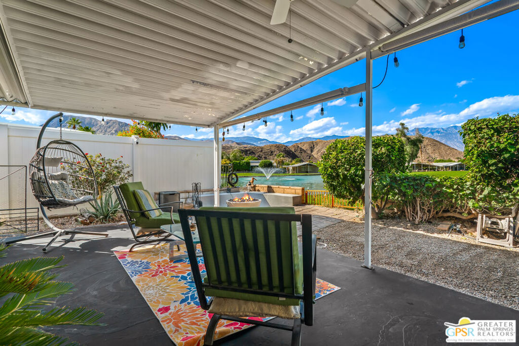 355 Andorra Way Property Photo 9