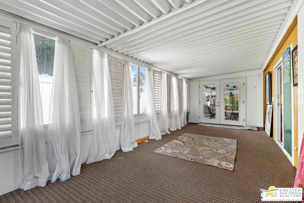 355 Andorra Way Property Photo 19