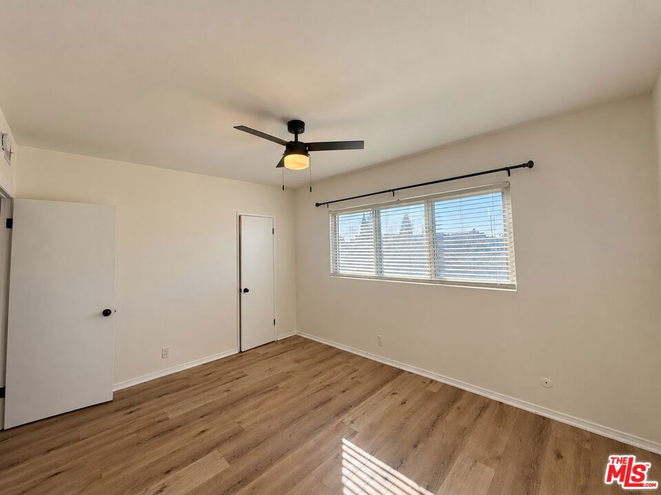 138 W Kelso Street 5 Property Photo 29