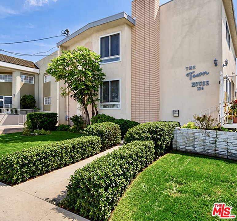 138 W Kelso Street 5 Property Photo 33