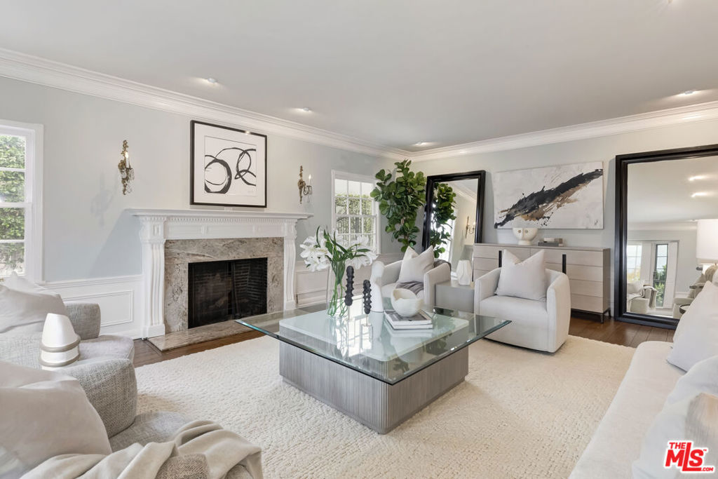 921 Thayer Avenue Property Photo 10