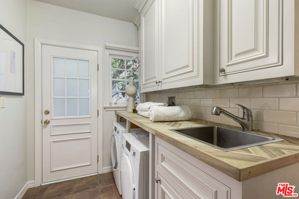 921 Thayer Avenue Property Photo 20