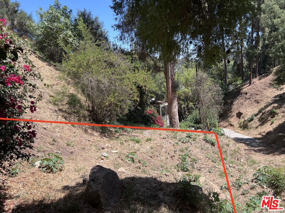 2312 N Bushrod Lane Property Photo 9