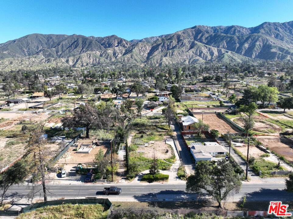 175 E Altadena Drive Property Photo 1