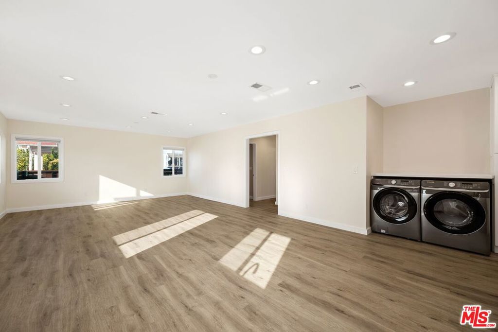 3926 Michael Avenue Property Photo 11