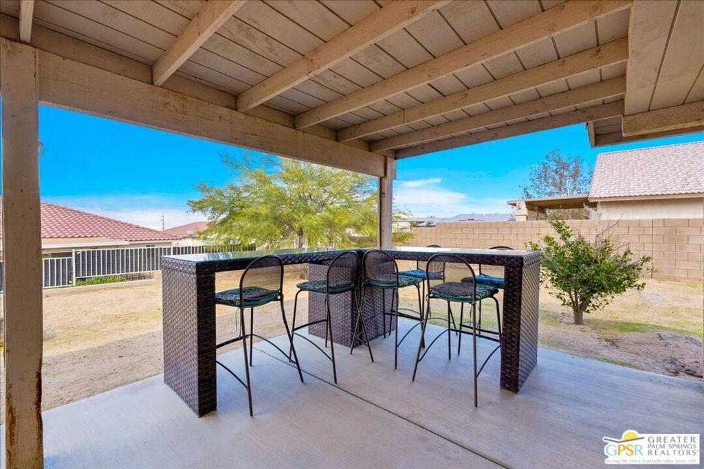 8510 Golden Meadow Drive Property Photo 32