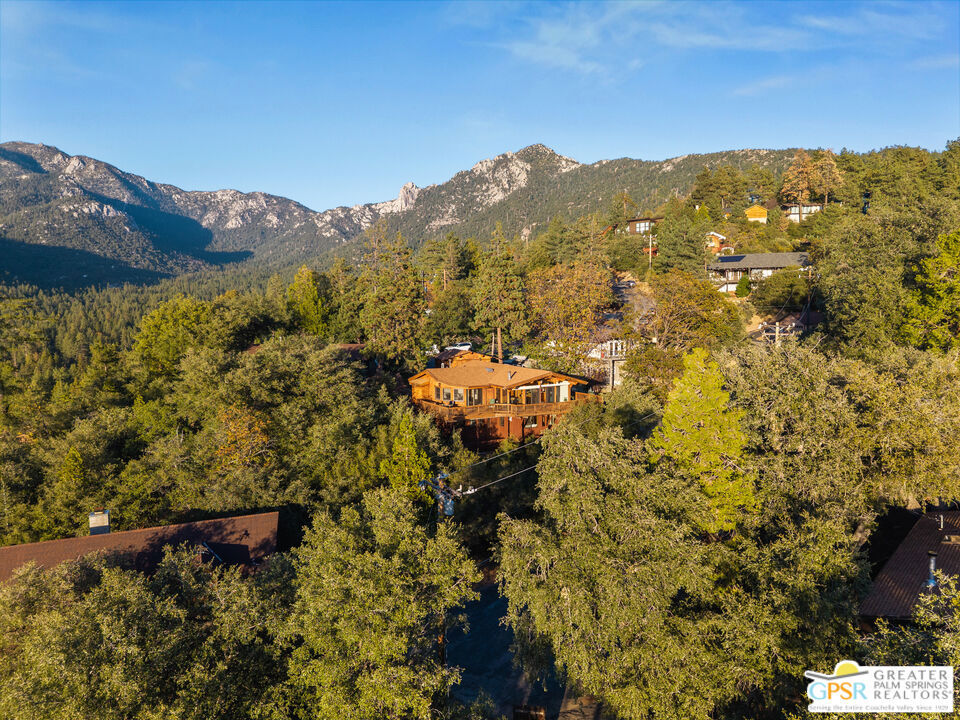 54381 Village View Drive Property Photo 1