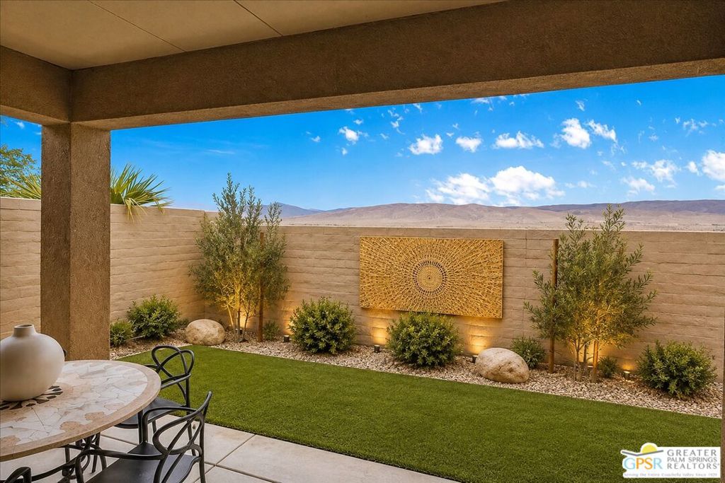 38 Zinfandel Property Photo 1