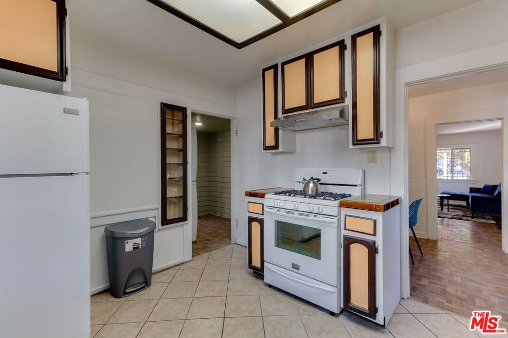 4825 Mascot Street Property Photo 16