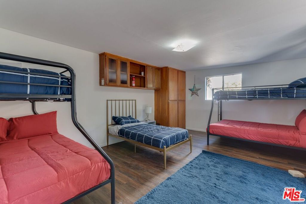 4825 Mascot Street Property Photo 21